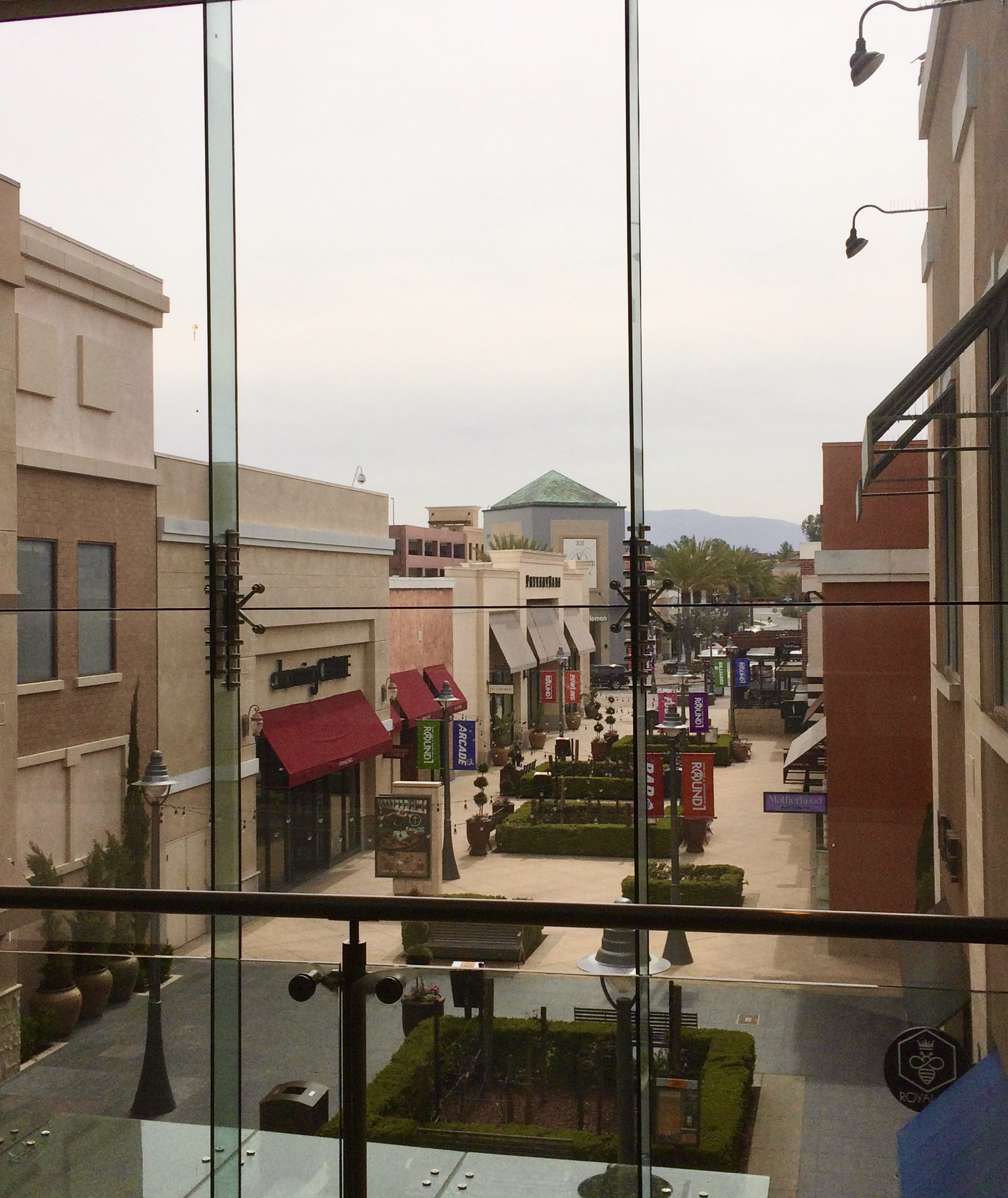 Promenade Temecula commercial shopping area in Temecula, California